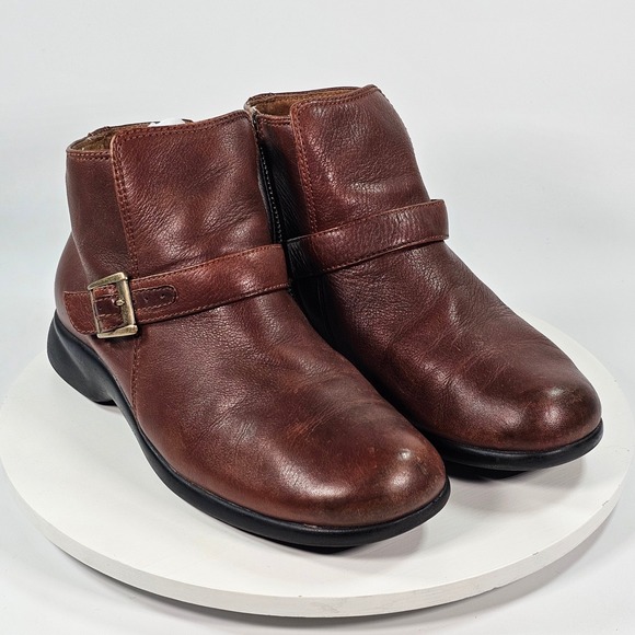 Ariat Shoes - Ariat 20020 Brown Leather Buckle Ankle Boots Womens‎ 6B Zip Up Low Wedge Booties